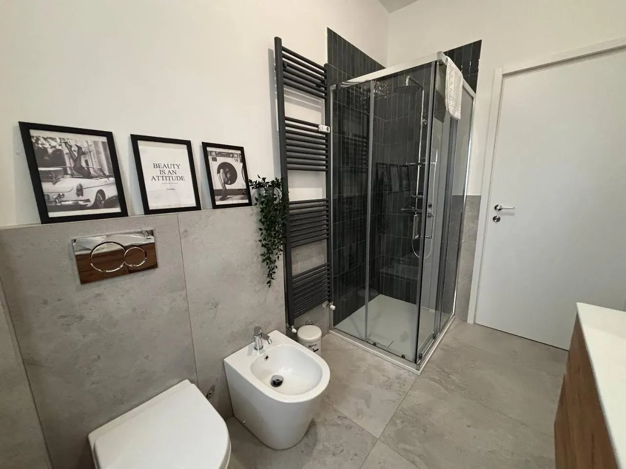 Casa Angelina Apartment Barlassina 0*,  Italy